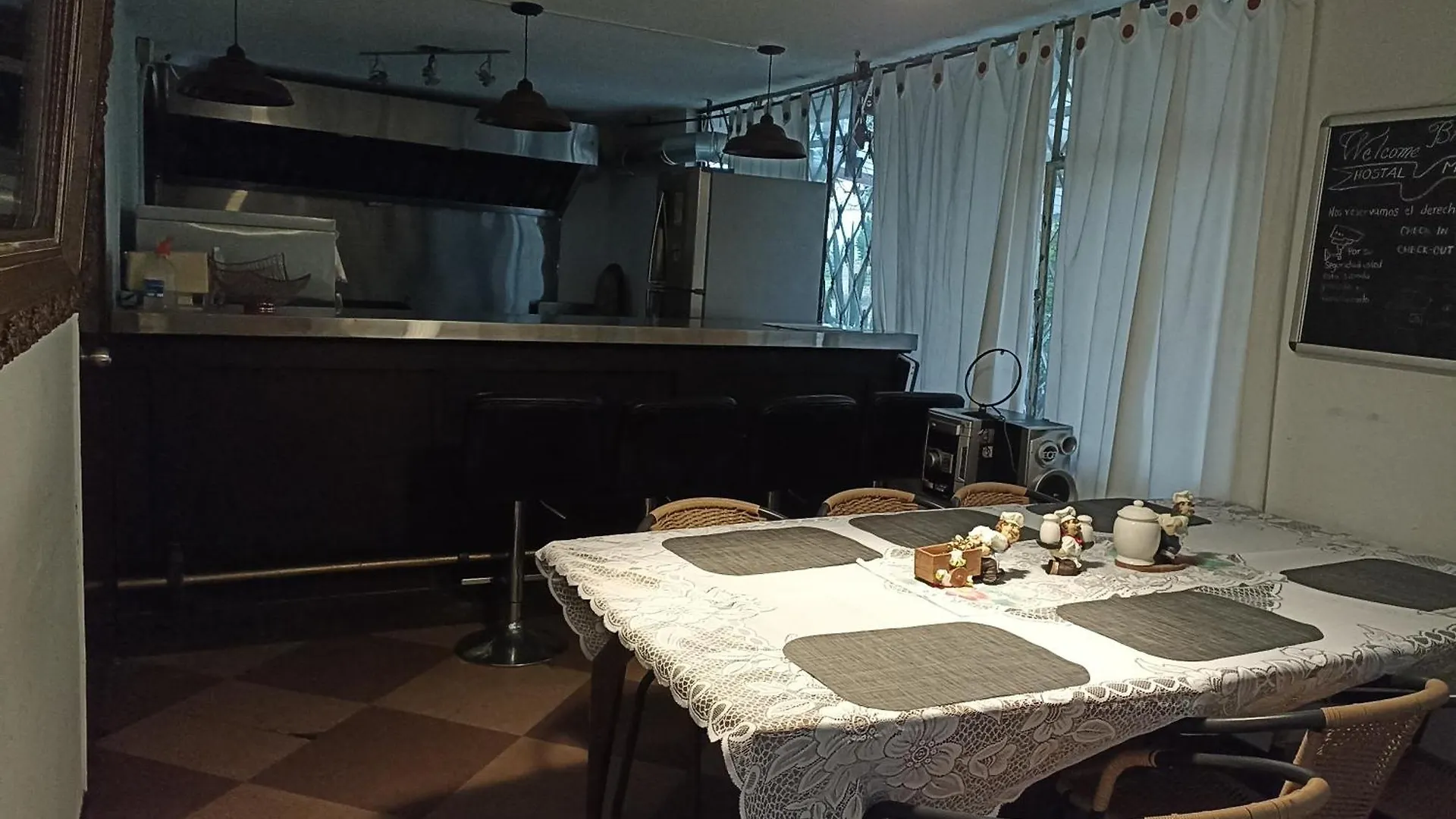 Hostal Albergue Backpackers - La Terraza Bogotá