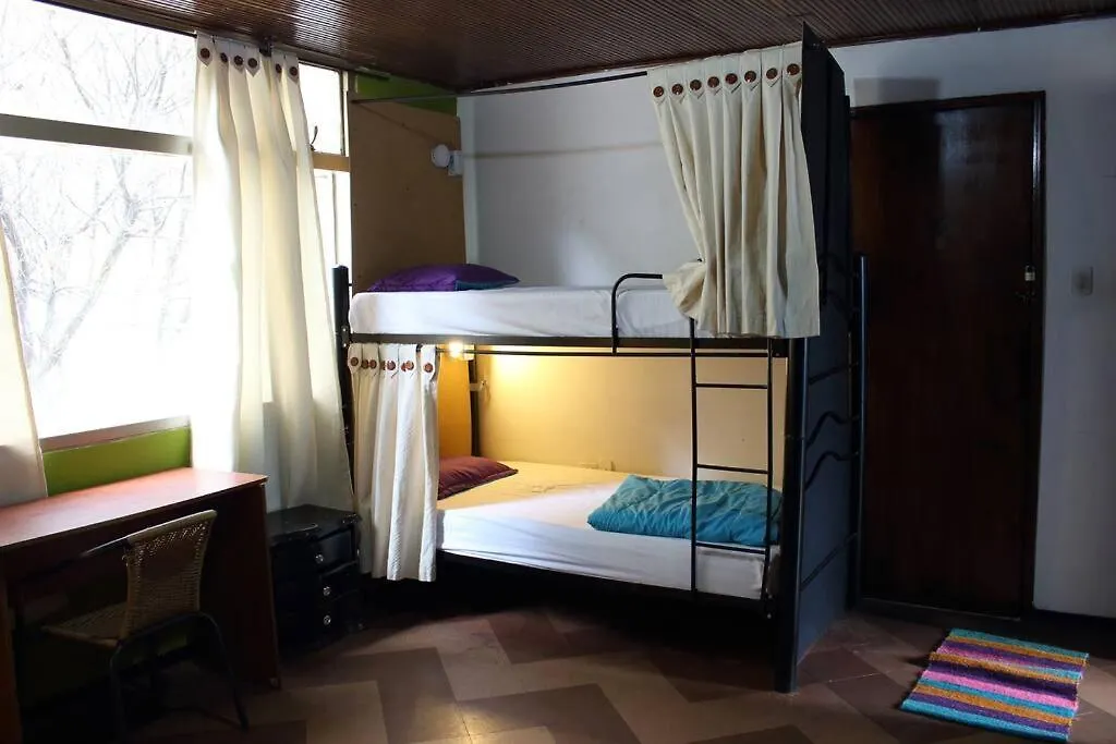 Backpackers - La Terraza Hostel Bogota Colombia